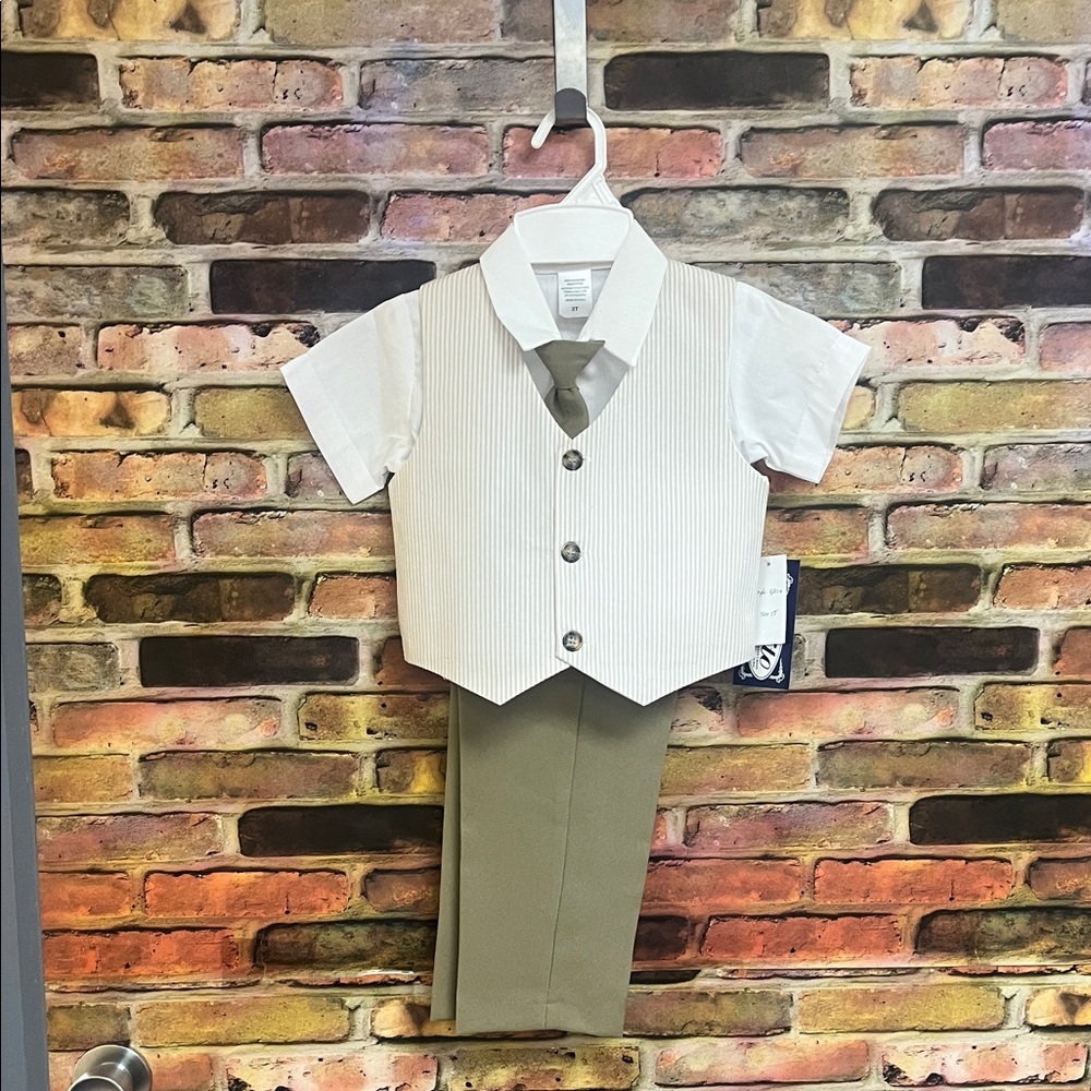 Boys White and Tan Seersucker vest and pant set   Made in USA